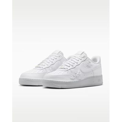 5. NIKE WMNS AIR FORCE 1 '07 SE (HF2016-100) Women's Shoes
