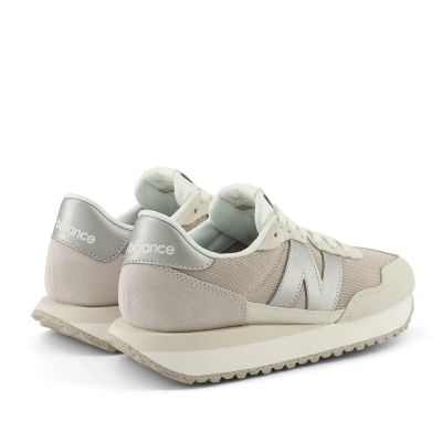 4. New Balance W WS237MSB Shoes