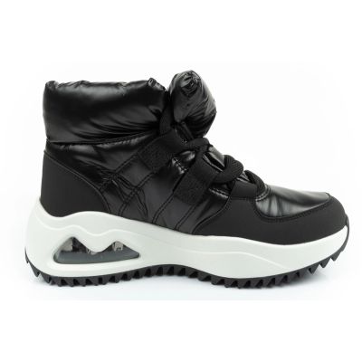 32. Skechers Uno W 177559/BLK Shoes