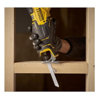 5. Stanley SFMCS310B-XJ Reciprocating Saw 3200 spm Black, Yellow