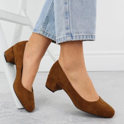 5. Sergio Leone PB291 camel suede block heel pumps