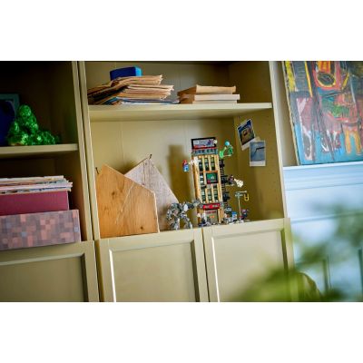 5. LEGO Marvel Super Heroes 76342