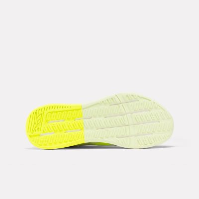 4. Reebok Nanoflex TR 2 W 100205405 Shoes