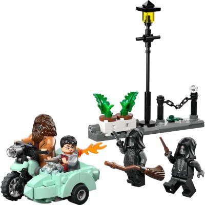 3. LEGO Harry Potter 76459 - Hagrid and Harry's Escape from Privet Drive