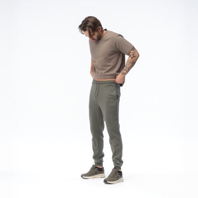 7. Men's HAVIN Trousers