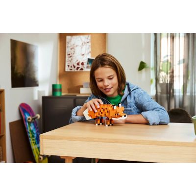 9. LEGO Minecraft 21588 Fox