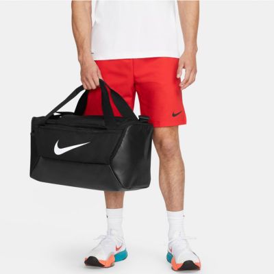 8. Nike Brasilia 9.5 Bag DM3976 010