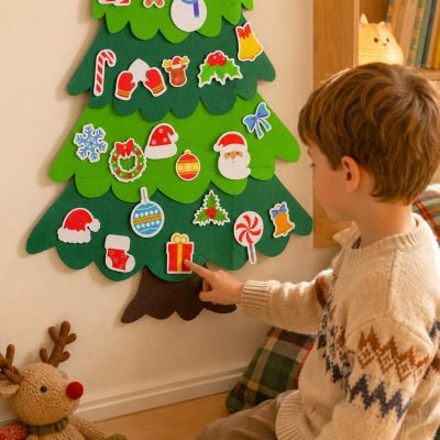 17. DIY CHRISTMAS TREE ADVENT CALENDAR