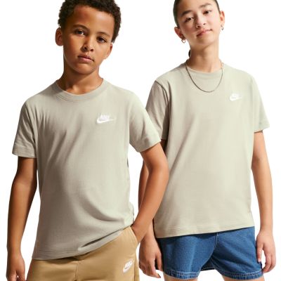 3. Nike Sportswear Kids T-Shirt Green FZ5177 304