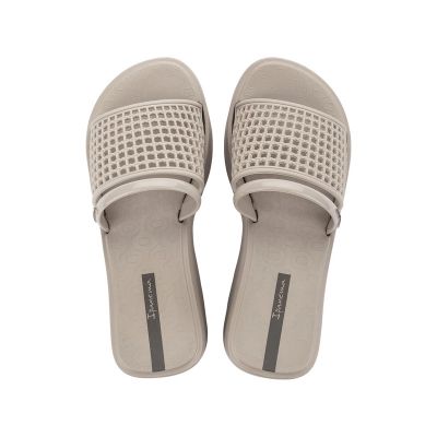 2. Ipanema women's flip-flops Essence beige platmorma fashionable