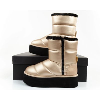 17. Karl Lagerfeld Thermo W KL48554HGD snow boots