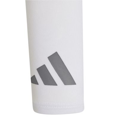 3. adidas Arm Sleeves Youth KF0735