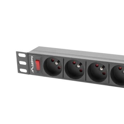 2. Lanberg PDU-09E-0300-BK RACK Power Strip (7 x UTE; 16 A (3680 W); 3m; black)