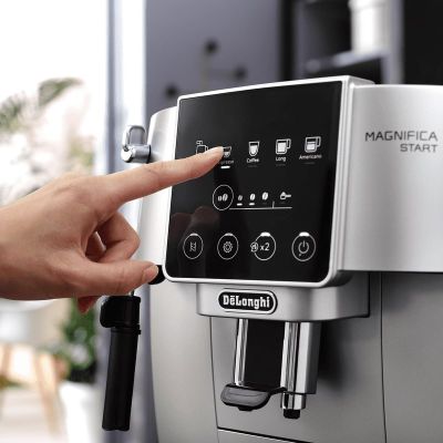 4. DeLonghi ECAM 220.30.SB espresso machine