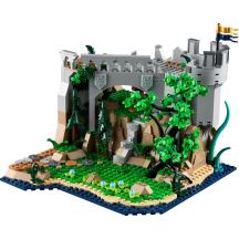 LEGO IDEAS 21348 Dungeons & Dragons: Tale of the Red Dragon