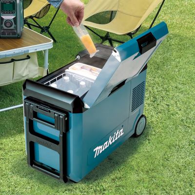 6. Makita. Refrigerator/heater. 20 liters 18V/40V XGT/230V