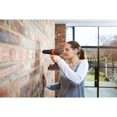 12. Black & Decker BDCHD18K1B2-QW 1400 RPM Drill