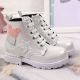 19. Shiny insulated ankle boots Potocki Jr WOL121C