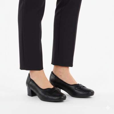 5. Women's openwork black pumps Jezzi 233-12