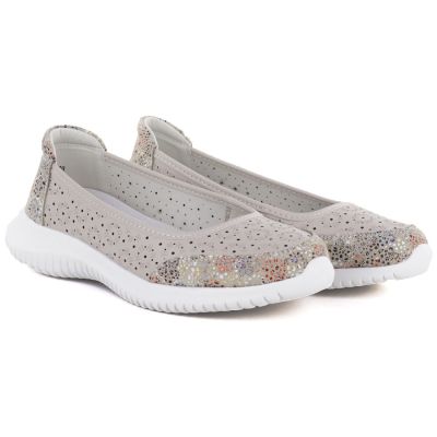 4. Women's leather openwork shoes in beige S.Barski 7035