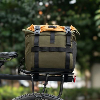 8. Rockbros W019 Handlebar Bike Bag 13.5-24L - Green-Orange