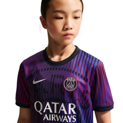5. Nike Paris Saint-Germain kids' t-shirt purple IQ6946 420