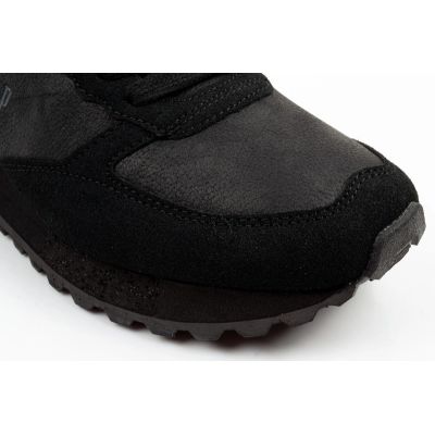 5. GAP men's sports shoes Osaka black sneakers comfortable fashionable