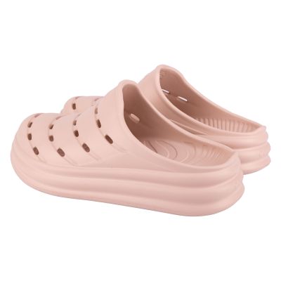 2. Women’s CRAFT Slides