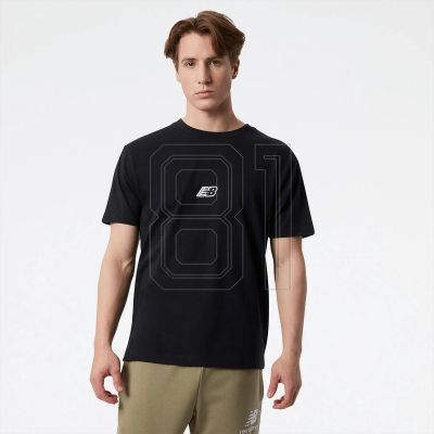 5. New Balance t-shirt Essentials Graphic Shor M MT23514BK