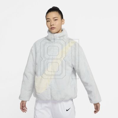 4. Nike Sportswear Jacket W DO3791-025