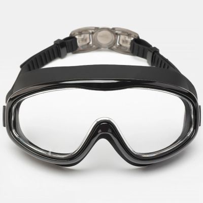 2. Aqua Speed Tivano swimming goggles hook