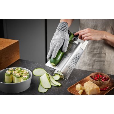 5. GEFU 10761 Manual Grater/Spiralizer Grater with Container Black, Silver