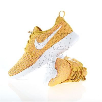 5. Nike Rosherun Flyknit W 704927-700 shoes