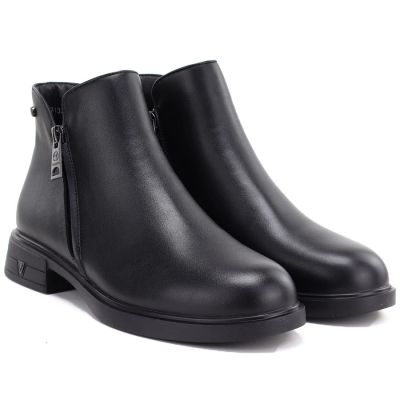 8. Women's leather ankle boots insulated black Vinceza 133112