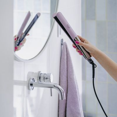 9. ADLER AD 2329 hair straightener