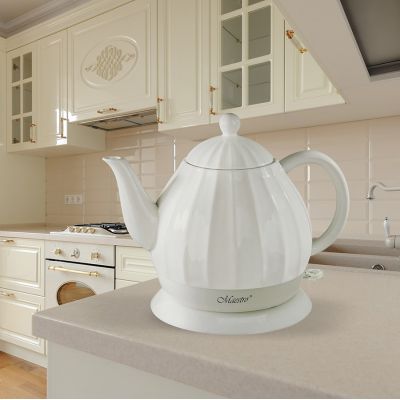 5. Ceramic electric kettle 1.2L 1200W MR-070 MAESTRO