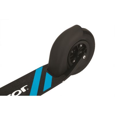 2. Razor A5 Air Scooter 13073005 (Black)