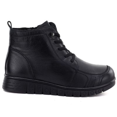 6. Women's comfortable leather ankle boots, black, Cambell RI15302