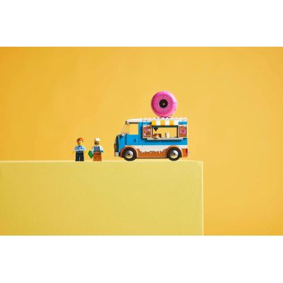10. LEGO CITY 60452 Mobile Donut Shop