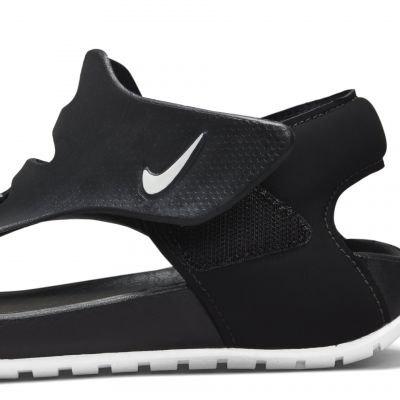 5. Nike Jr. DH9462-001 sports sandals