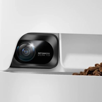 4. Petkit YumShare Dual-Hopper Automatic Feeder with Camera