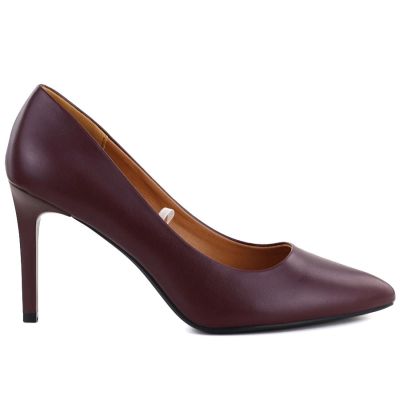 7. Burgundy spic pumps Sergio Leone 1339