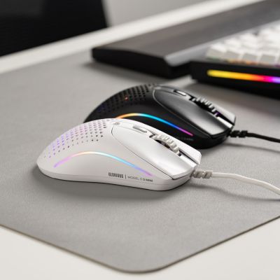 11. Glorious Gaming Model O 2 Mini Gaming Maus RGB - black