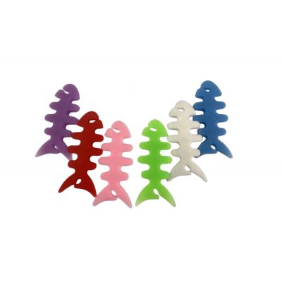 2. Fish-shaped headphone cable wrap - green