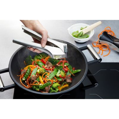 3. GEFU GARLICO G-13451 Garlic Press