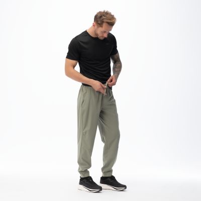 7. Men’s Training Trousers DEHINN