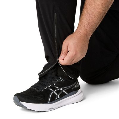 6. Asics Core Woven Pant M 2011D224001