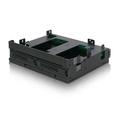 3. Icy Dock MB732SPO-B drive bay panel Black