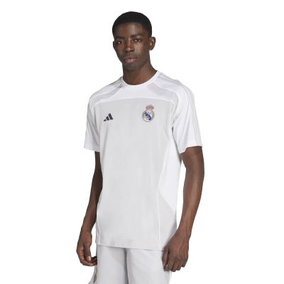 2. Adidas Real Madrid UBP JN3062 T-shirt