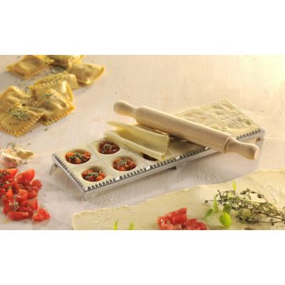 3. GEFU TASCA Ravioli Mold